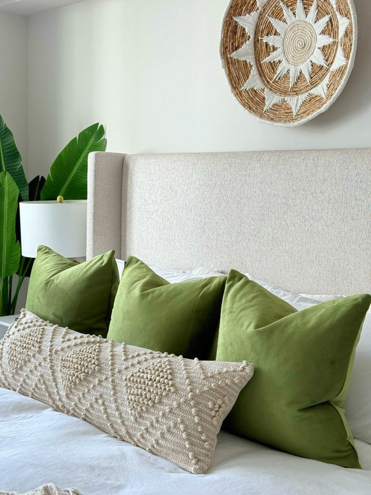 
                      
                        Busa Designs Limon Green Velvet Pillow Cover - lily & onyx
                      
                    