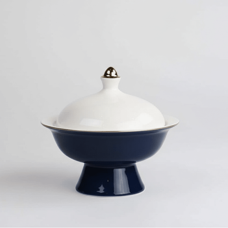 little white dish Navy Versailles Soup Bowl with Lid – Set of 4
