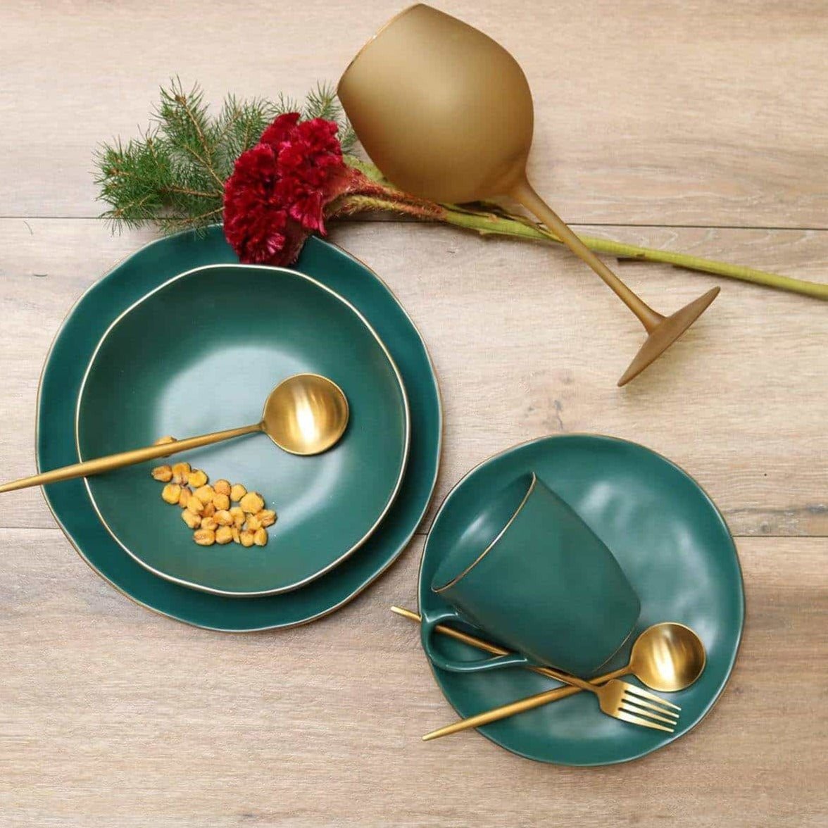 little white dish Pine Green Soup Bowl with Gold Rim – Set of 4