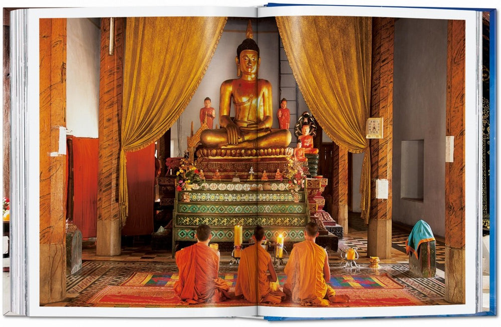 
                      
                        TASCHEN Living in Asia. 40th Ed. (German, French, English) - lily & onyx
                      
                    