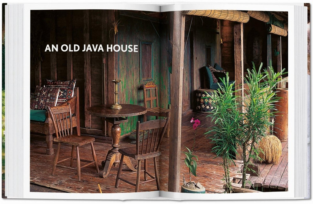
                      
                        TASCHEN Living in Bali. 40th Ed. (German, French, English)
                      
                    