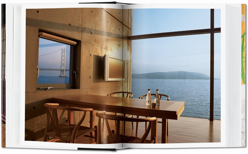 
                      
                        TASCHEN Living in Japan. 40th Ed. (German, French, English)
                      
                    
