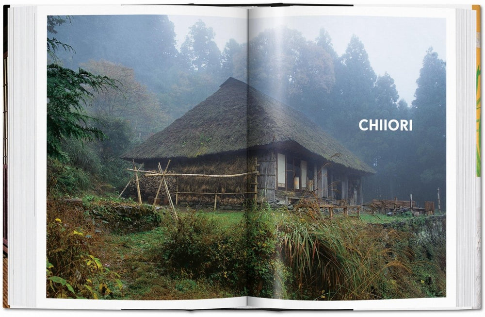 
                      
                        TASCHEN Living in Japan. 40th Ed. (German, French, English)
                      
                    