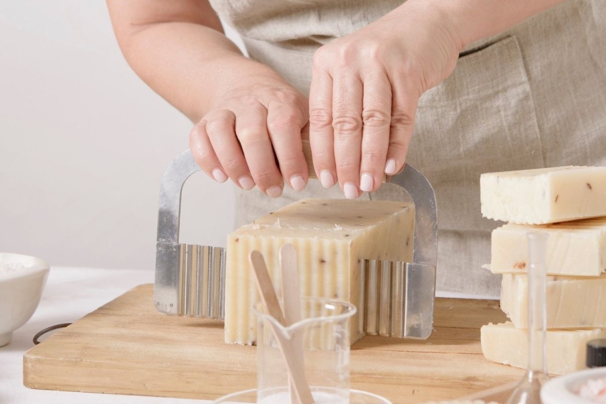 Lizush Pink Grapefruit Cold Process Soap Bar - Natural Essential Oils 4oz