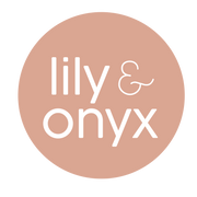 logo of lily & onyx | a curated shop for life and home