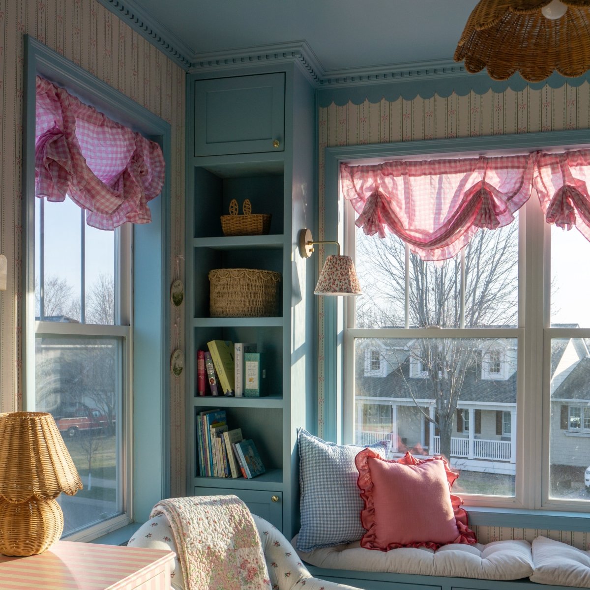 Loomwell Home Goods Lena Wallpaper by House of Haricot