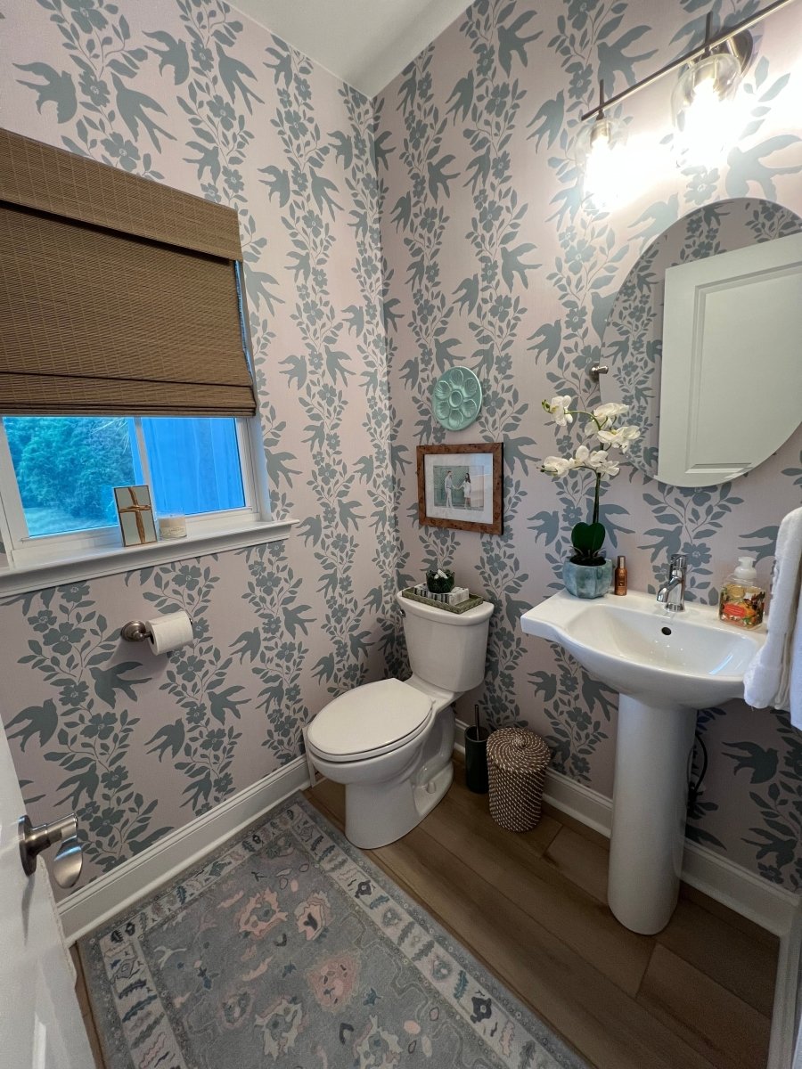 Loomwell Home Goods Noelle Wallpaper by Gabriela Dachin