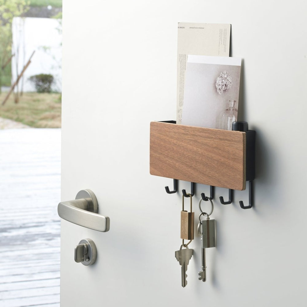 
                      
                        Yamazaki Home Magnetic Key Rack - lily & onyx
                      
                    