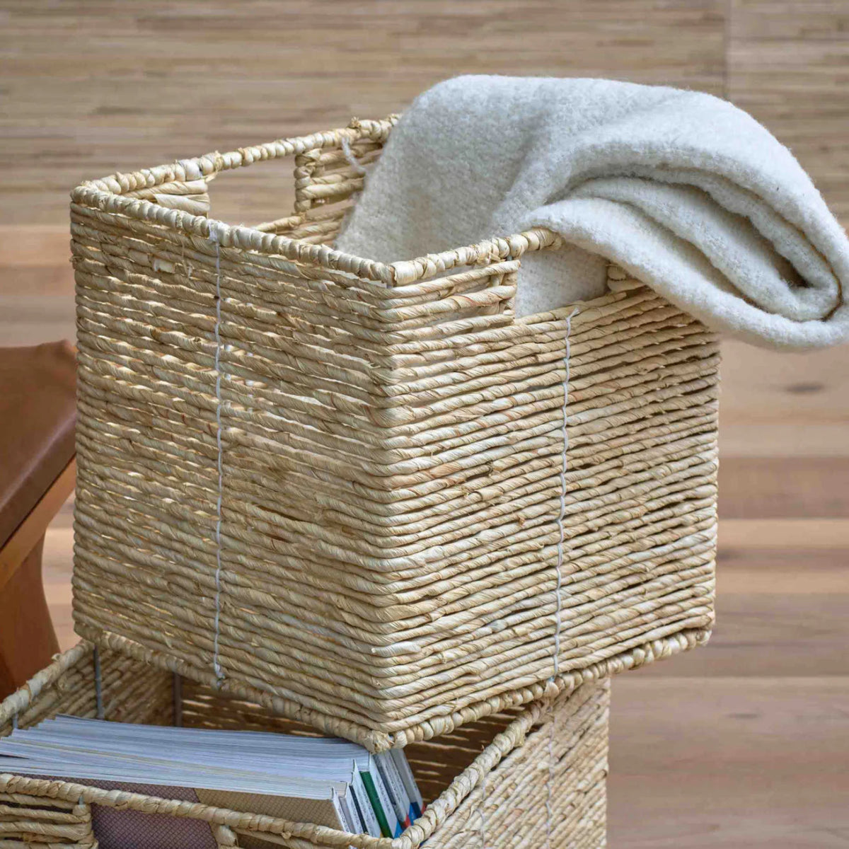texxture Maiz Woven Corn Leaf Basket Bin
