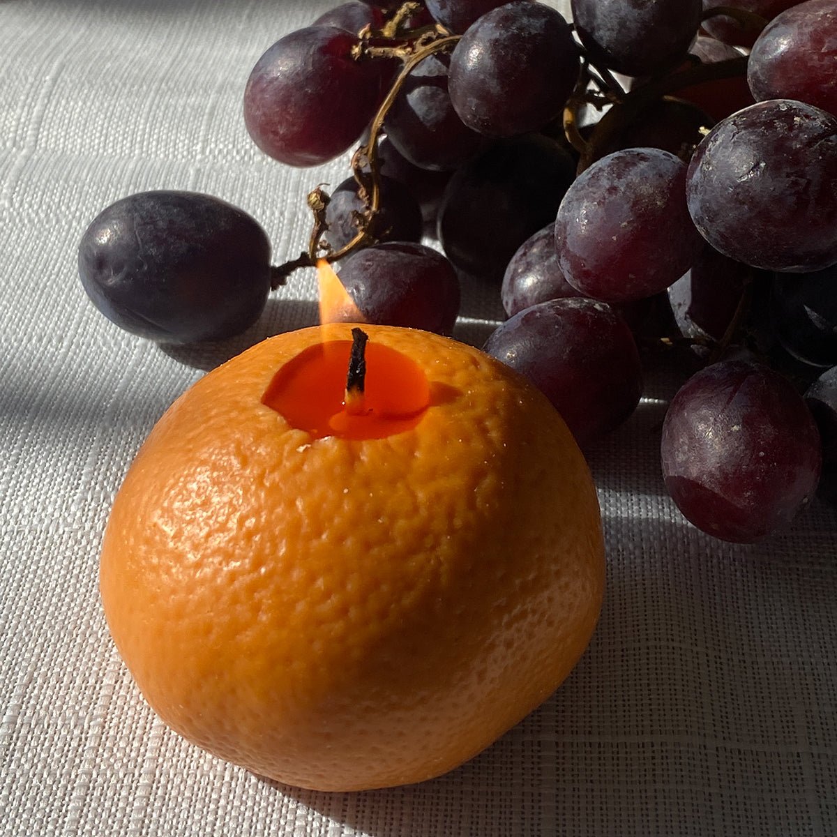 Scandles Mandarin Candle - lily & onyx