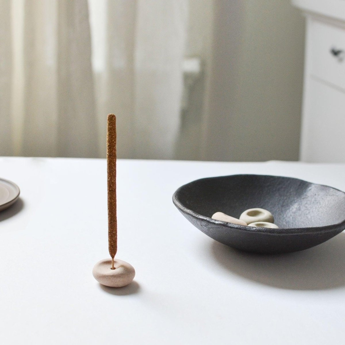 CEDAR AND MYRRH Mini Beige Ceramic Pebble Incense Holder - lily & onyx