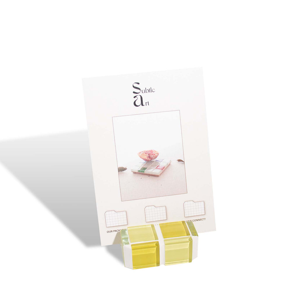 
                      
                        Mini Glass Tile Picture Stand - Banana Frosting
                      
                    