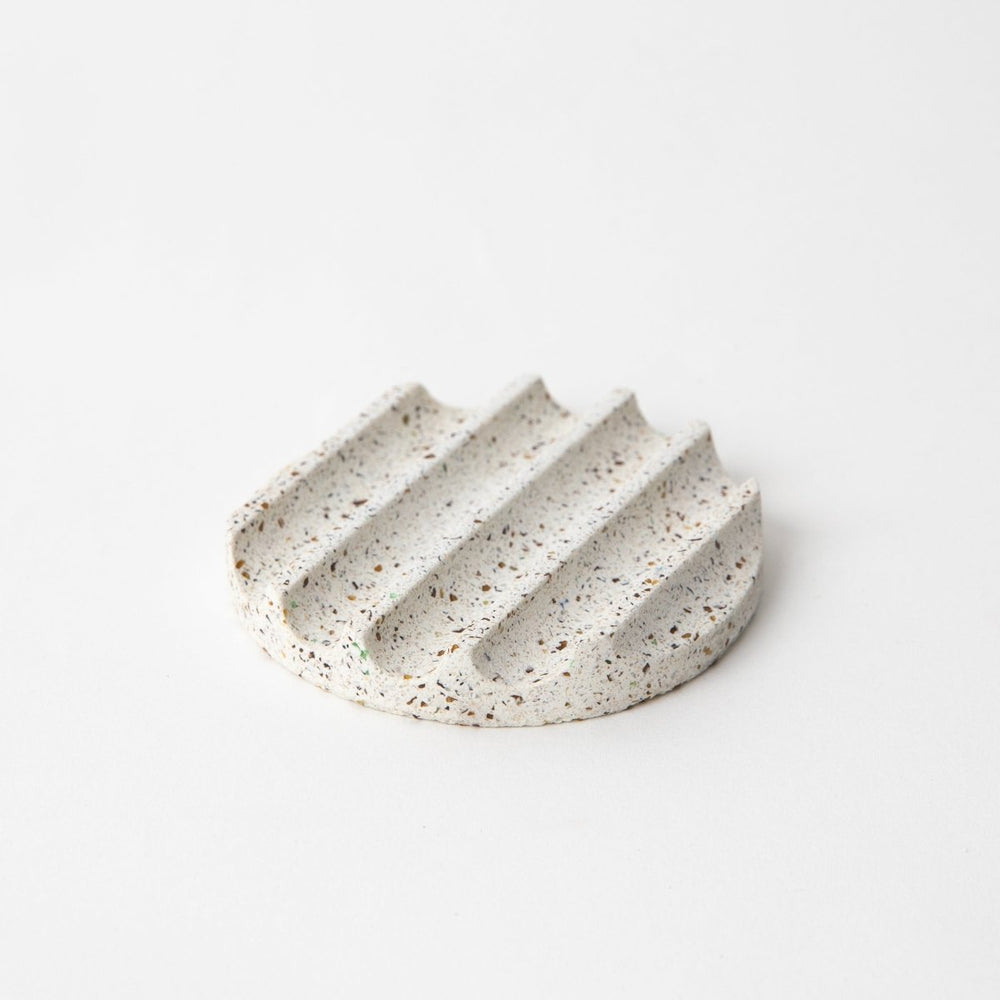 Pretti.Cool Mini Soap Dish | White Terrazzo - lily & onyx