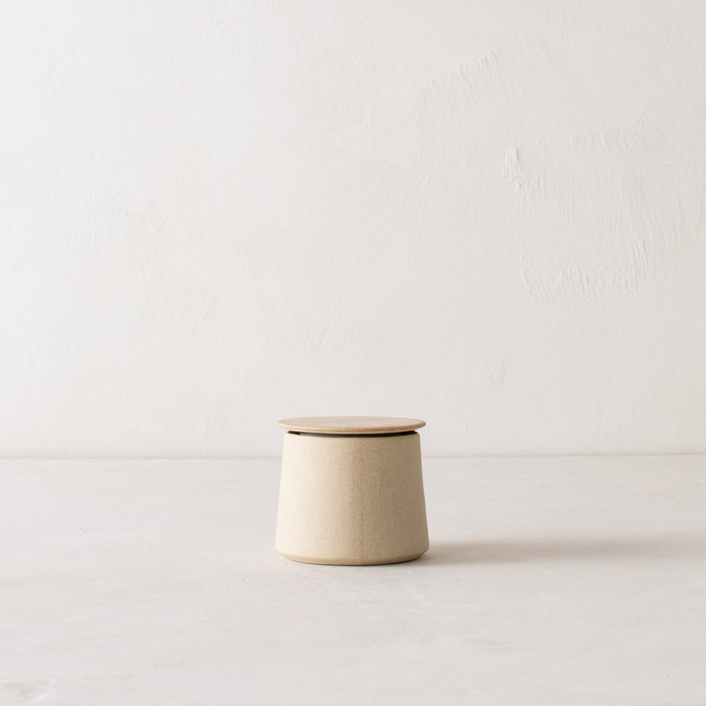 
                      
                        CONVIVIAL Minimal Butter Keeper | Raw Stoneware - lily & onyx
                      
                    