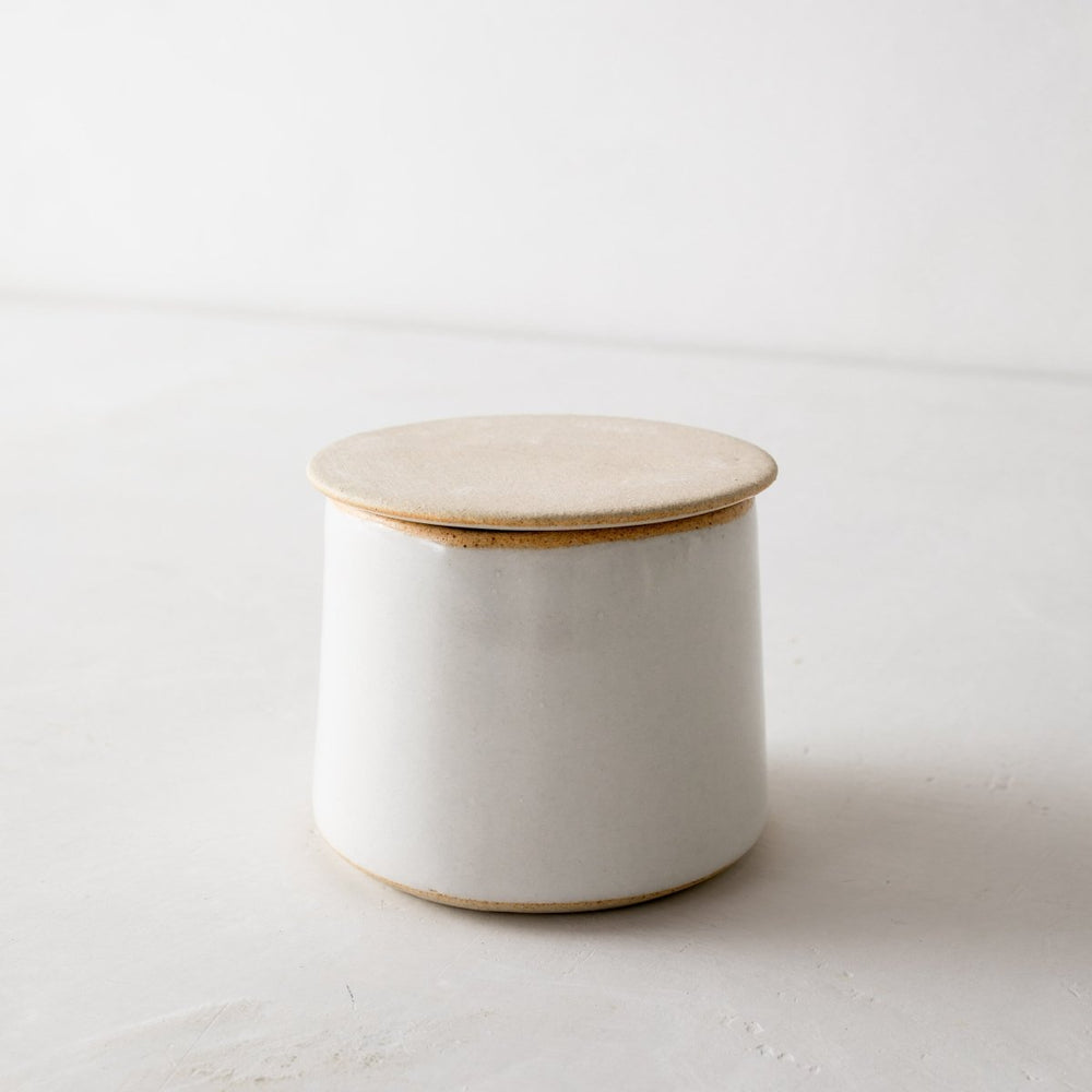 
                      
                        CONVIVIAL Minimal Butter Keeper | Stoneware - lily & onyx
                      
                    