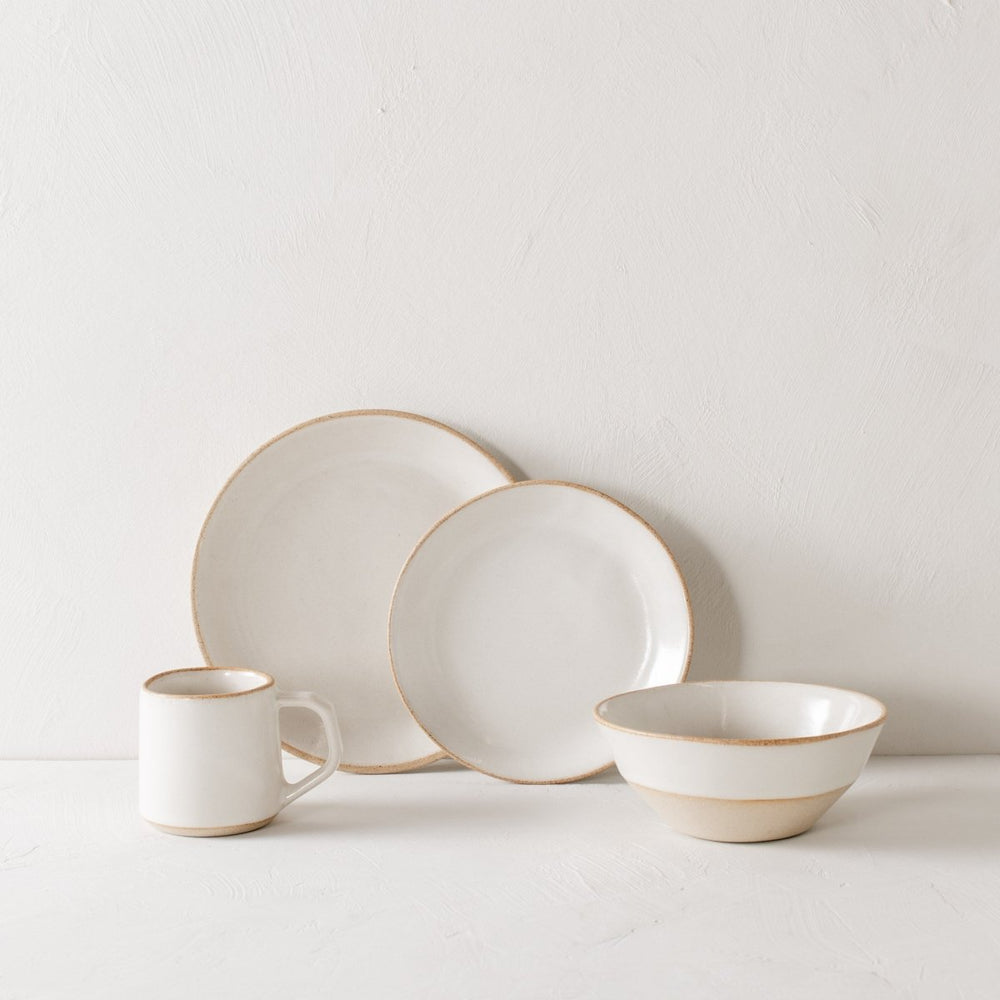 
                      
                        CONVIVIAL Minimal Dinner Plate | Stoneware - lily & onyx
                      
                    