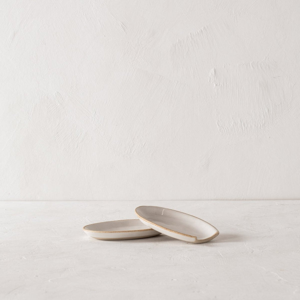 
                      
                        CONVIVIAL Minimal Stoneware Spoon Rest - lily & onyx
                      
                    