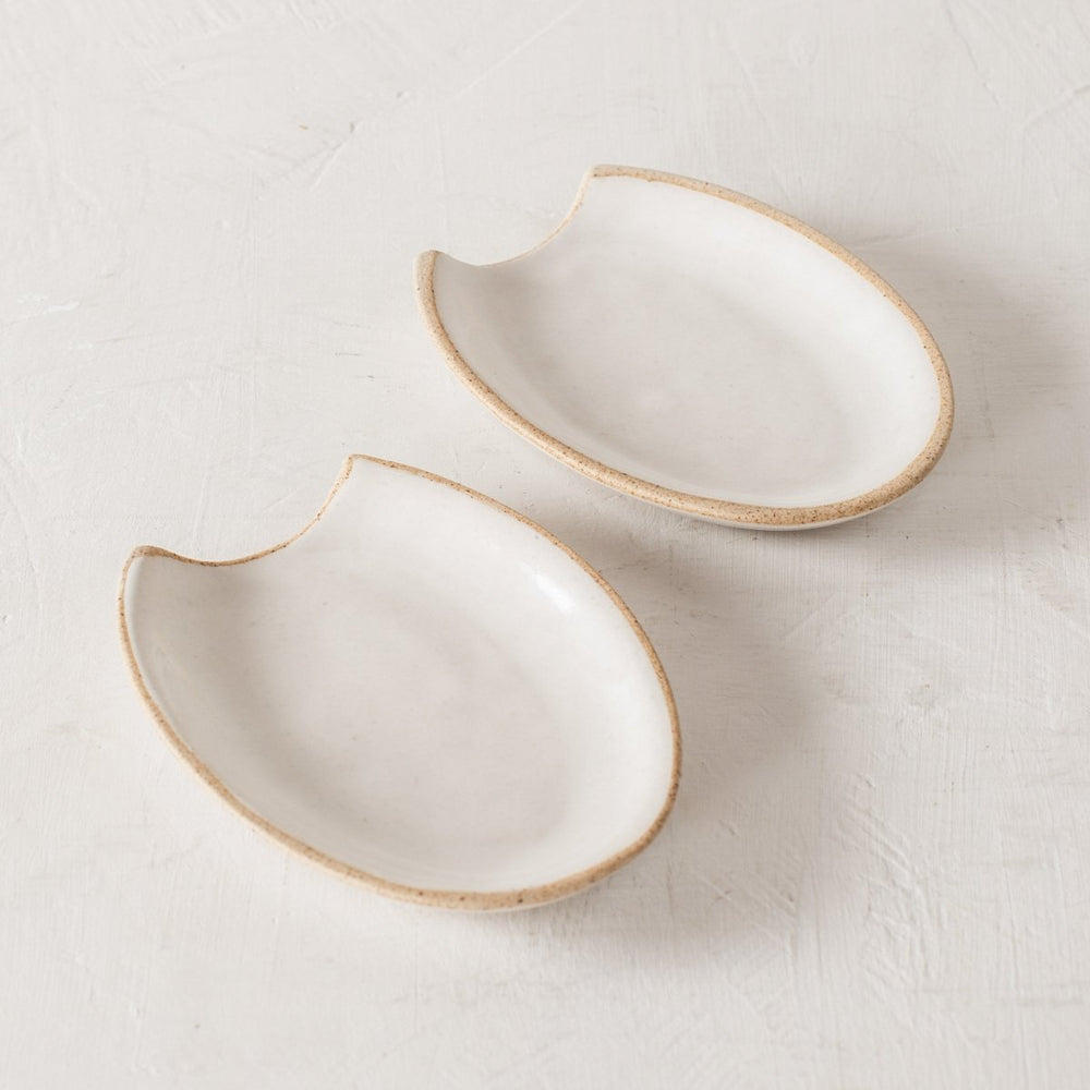 CONVIVIAL Minimal Stoneware Spoon Rest - lily & onyx