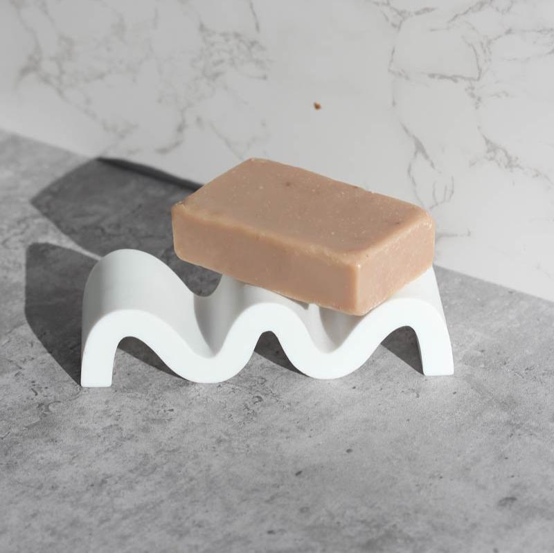 
                      
                        esselleSF Minimal Wavy Soap Dish - lily & onyx
                      
                    