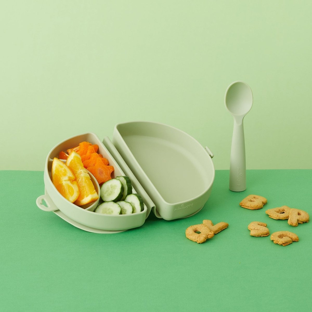 Miniware Silifold Collapsible Silicone Travel Feeding Plate & Spoon Set - Pistachio