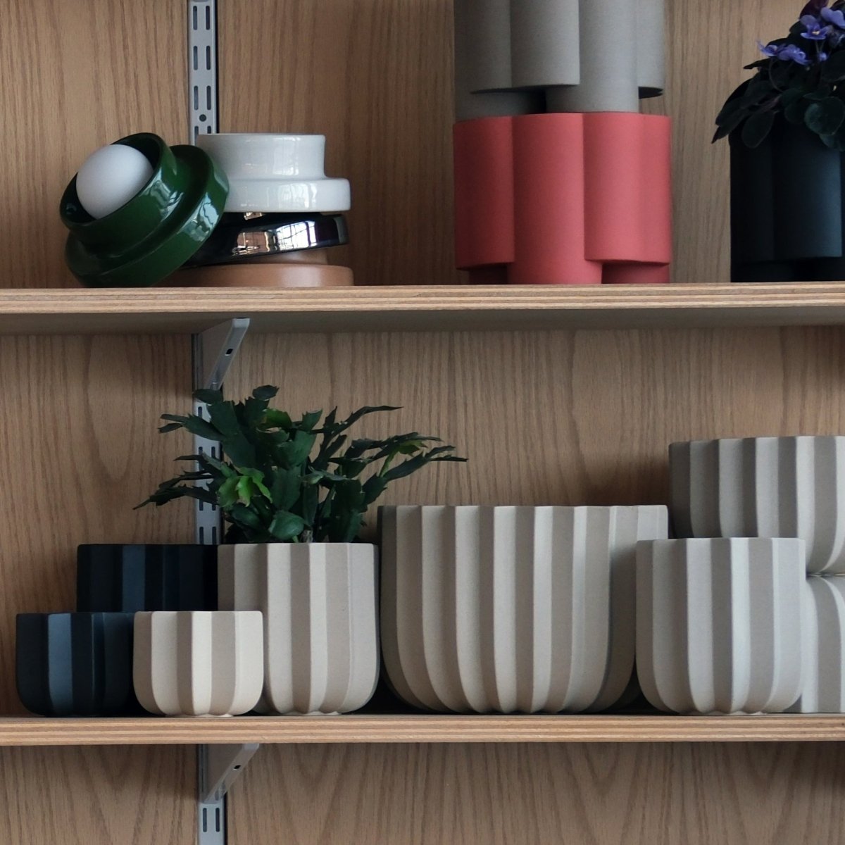 Misewell Wrap Planter | Handcrafted Ridged Ceramic Planter in 4 Sizes