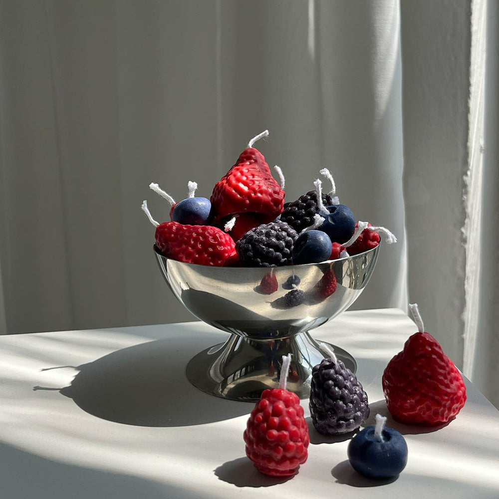 
                      
                        Scandles Mixed Berry Candles - 16 Pack - lily & onyx
                      
                    