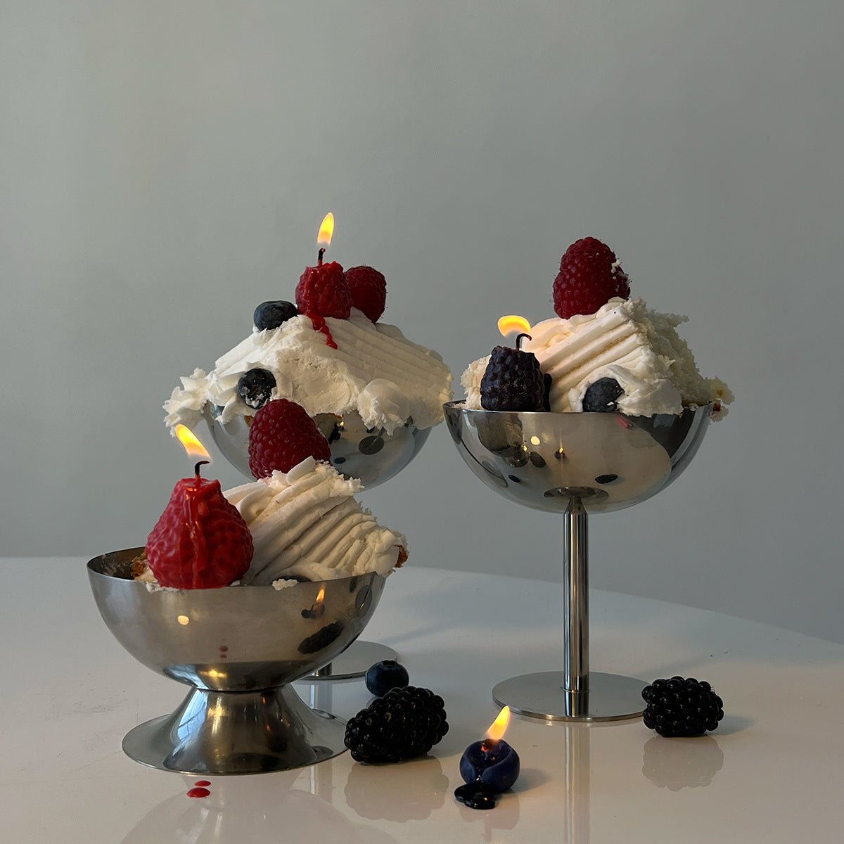 Scandles Mixed Berry Candles - 16 Pack - lily & onyx