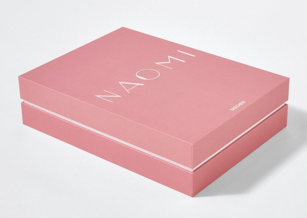 
                      
                        TASCHEN Naomi. Updated Edition (English) - lily & onyx
                      
                    