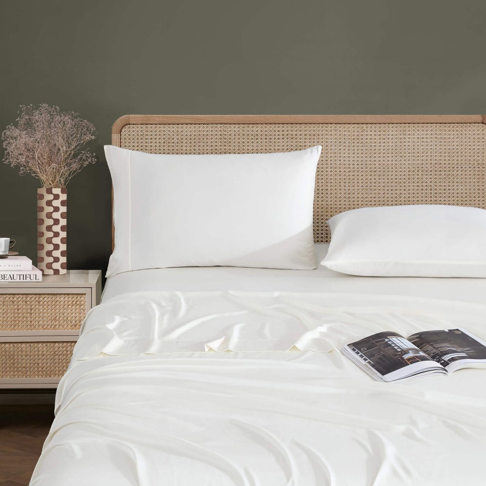 
                      
                        Sunday Citizen Natural Premium Bamboo Pillowcase Set - lily & onyx
                      
                    