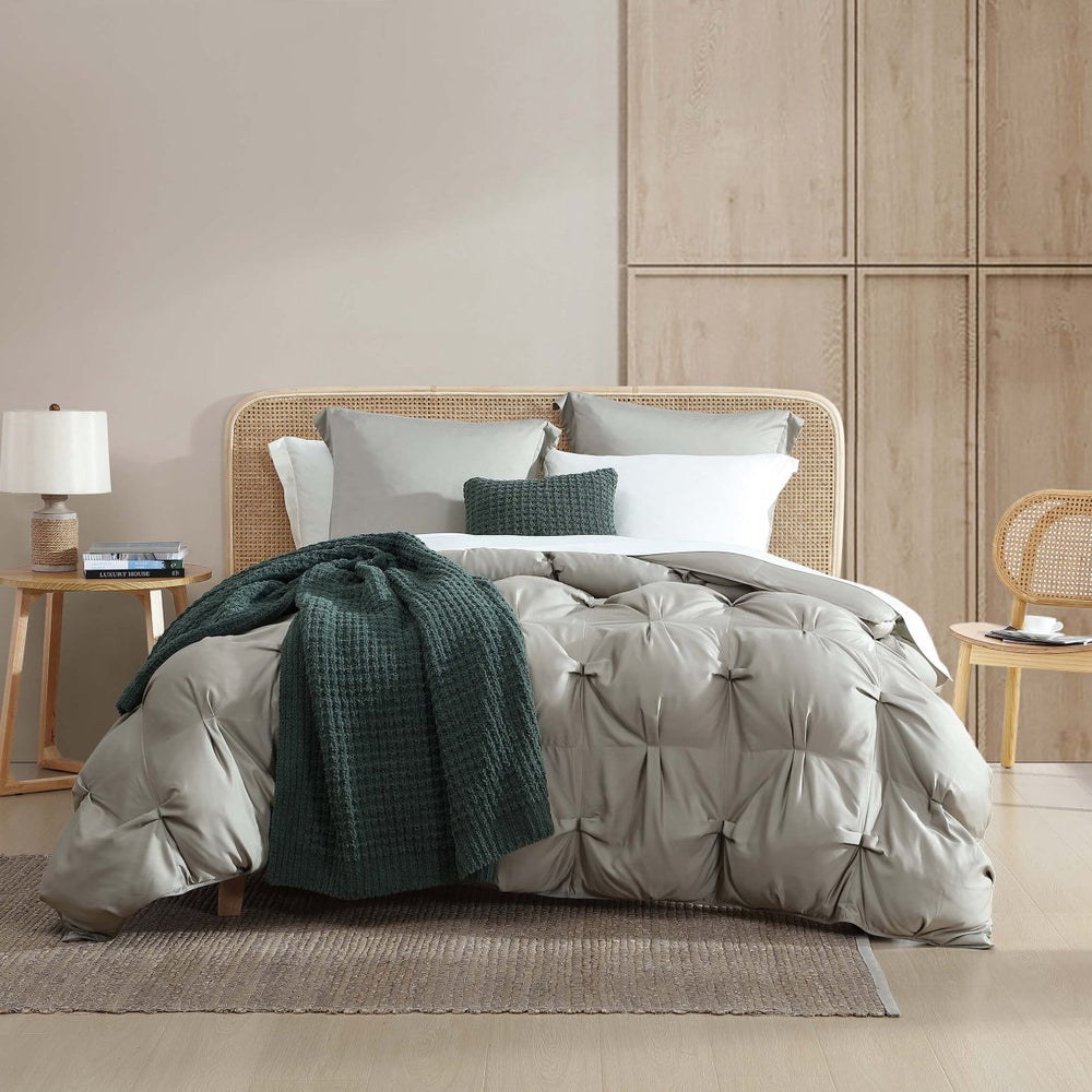 
                      
                        Sunday Citizen Natural Premium Bamboo Sham Set - lily & onyx
                      
                    