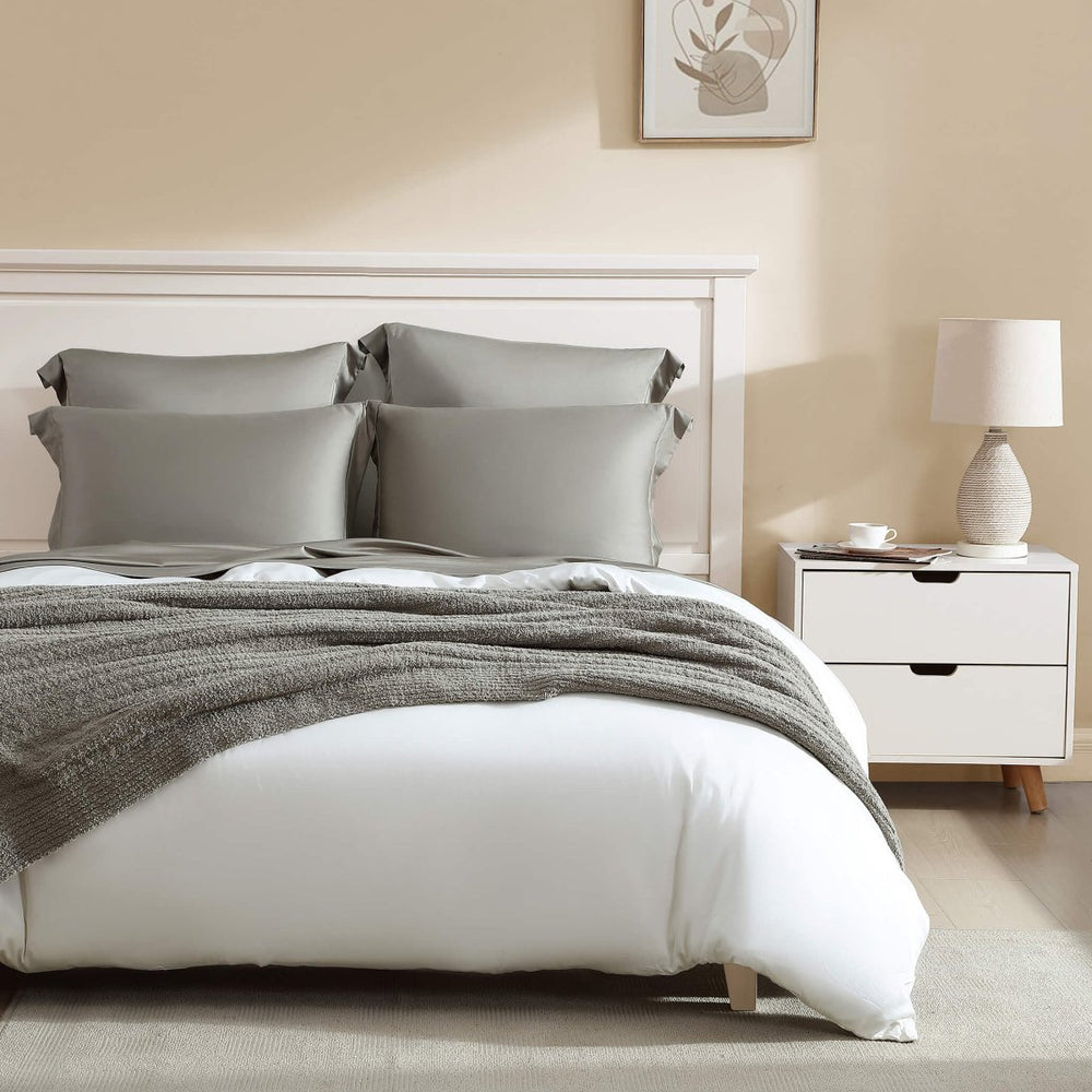 
                      
                        Sunday Citizen Natural Premium Bamboo Sham Set - lily & onyx
                      
                    