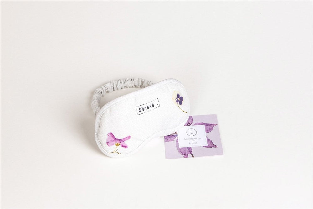 
                      
                        Lizush New Mom Self Care Gift Box - lily & onyx
                      
                    