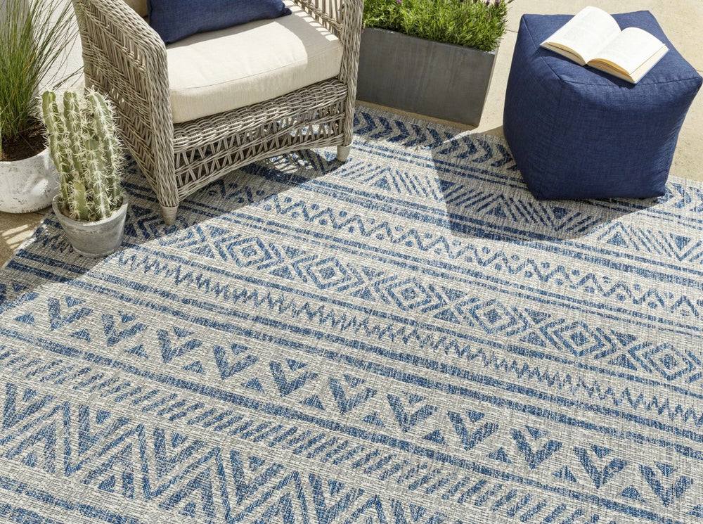 
                      
                        Hauteloom Novato Outdoor Rug - lily & onyx
                      
                    