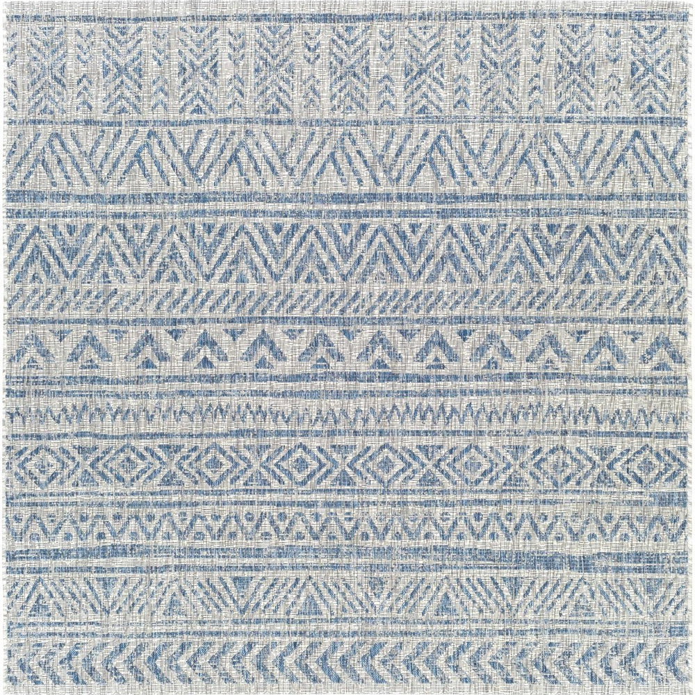 
                      
                        Hauteloom Novato Outdoor Rug - lily & onyx
                      
                    