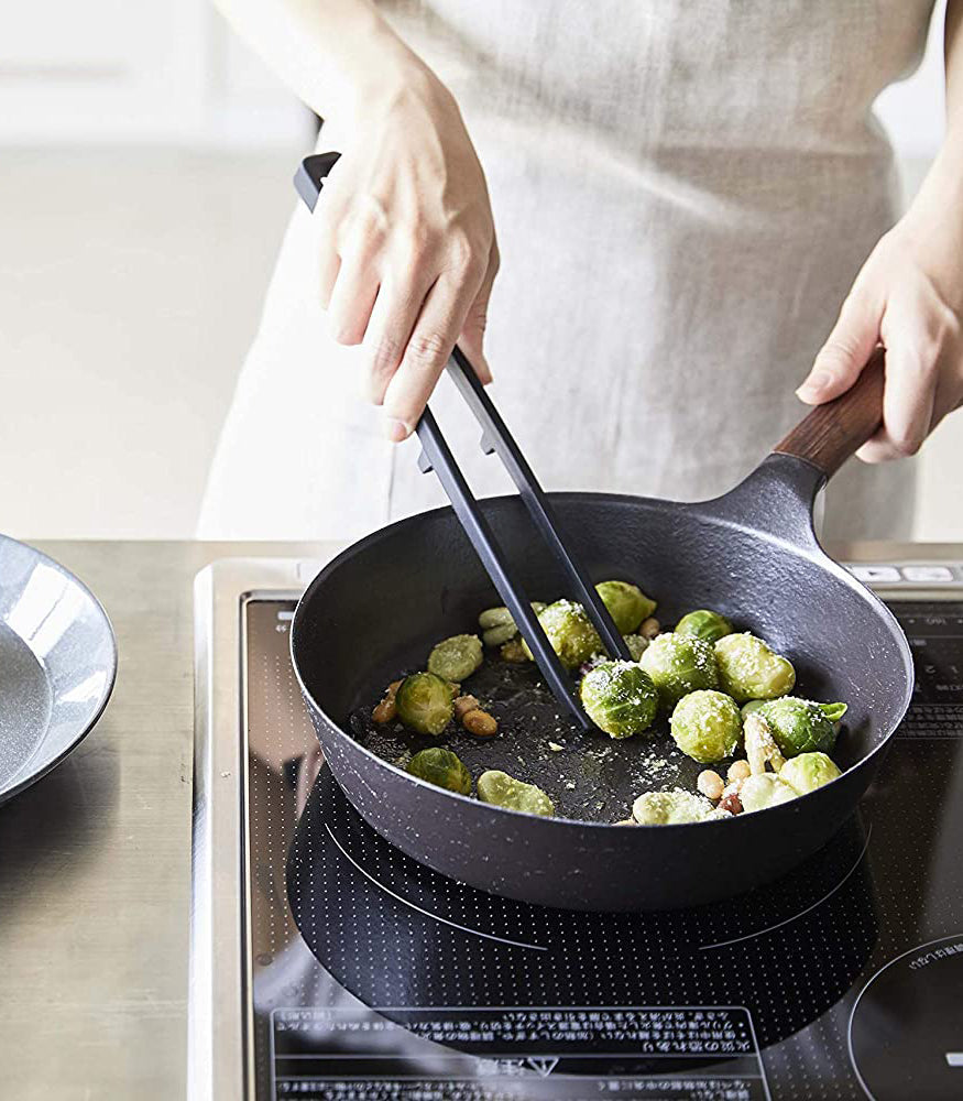 
                      
                        Floating Silicone Kitchen Utensil (4 Styles)
                      
                    