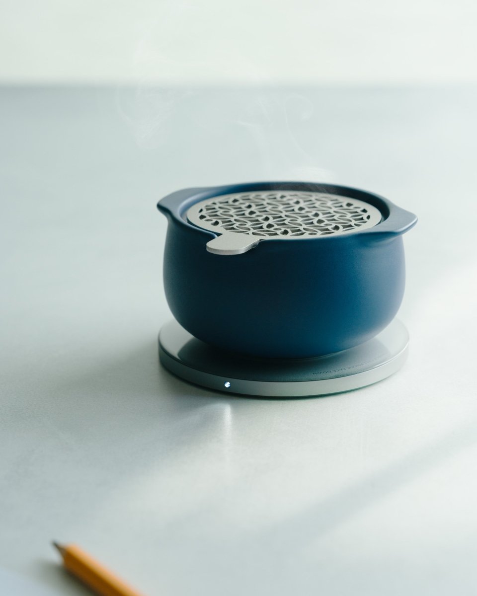 OHOM Jun Self-Heating Ceramic Aromatherapy Diffuser & Wireless Charger Set - Deep Navy