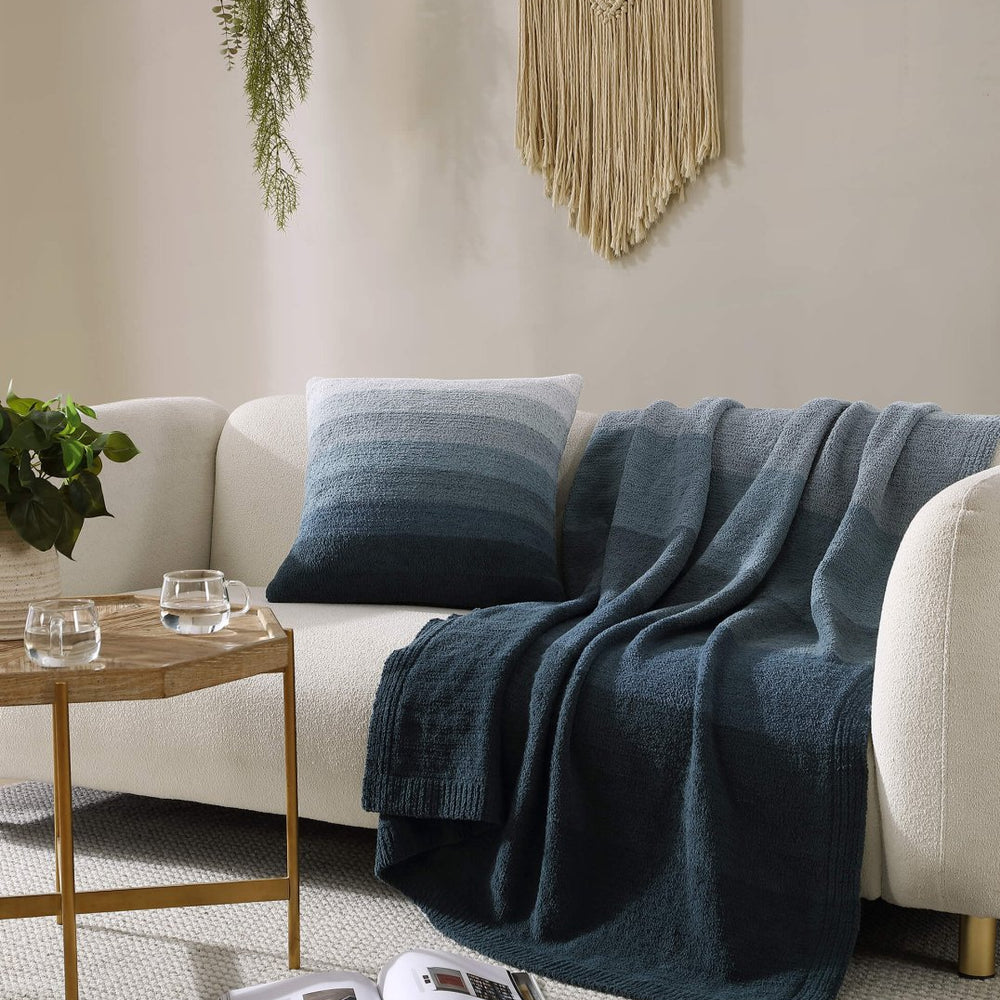
                      
                        Sunday Citizen Ombre Lightweight Throw - lily & onyx
                      
                    