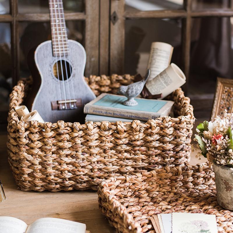 Organic Straw Storage Basket with Lid