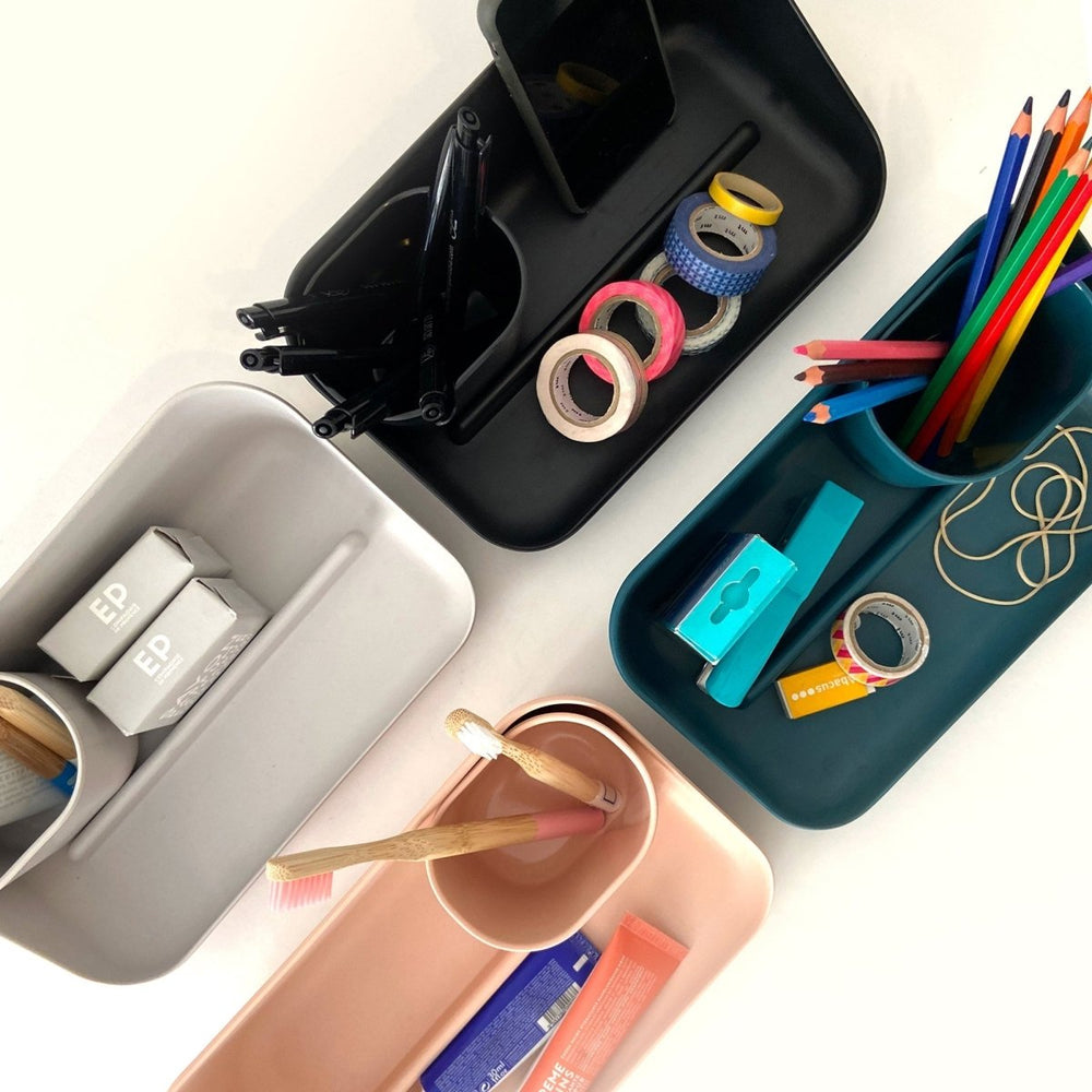 
                      
                        EKOBO Organizer - Black - lily & onyx
                      
                    