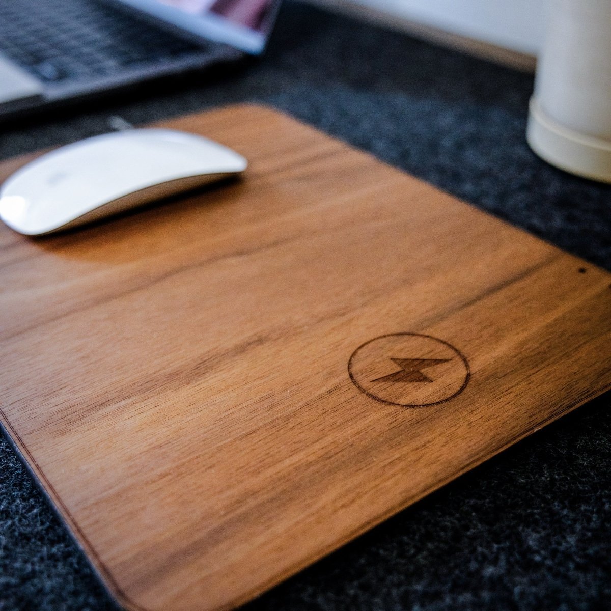 WUDN Oversize Wood Mousepad with 15 watt Wireless Fast Charger - lily & onyx