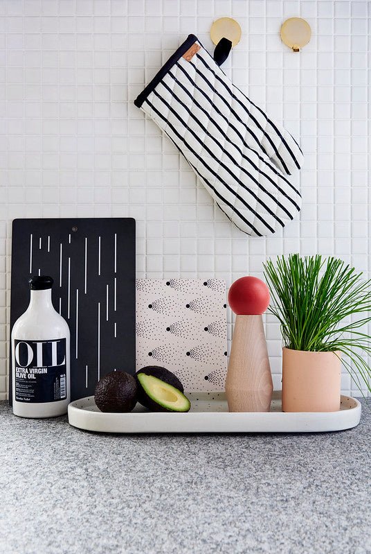 oyoy.us Brass Hook Ping, Set of 2 - White