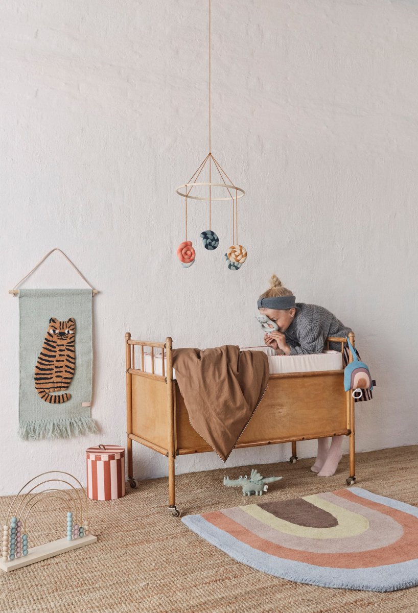 oyoy.us Rainbow Rug, Multi