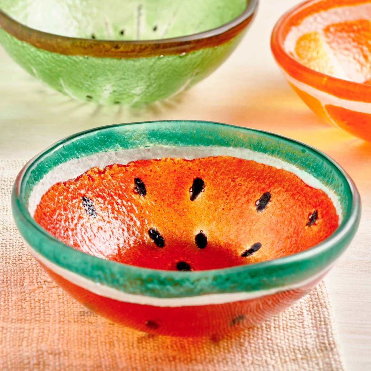 texxture Papeete™ Watermelon Serving Bowl - lily & onyx