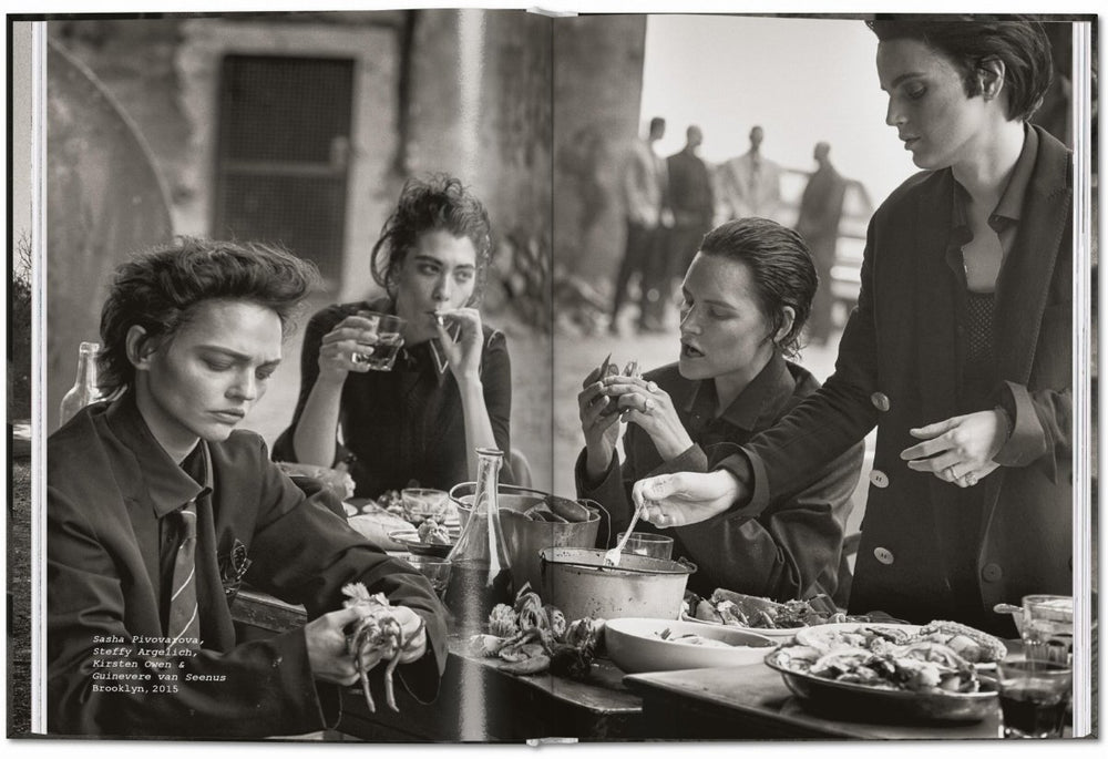 
                      
                        TASCHEN Peter Lindbergh. Untold Stories (English) - lily & onyx
                      
                    