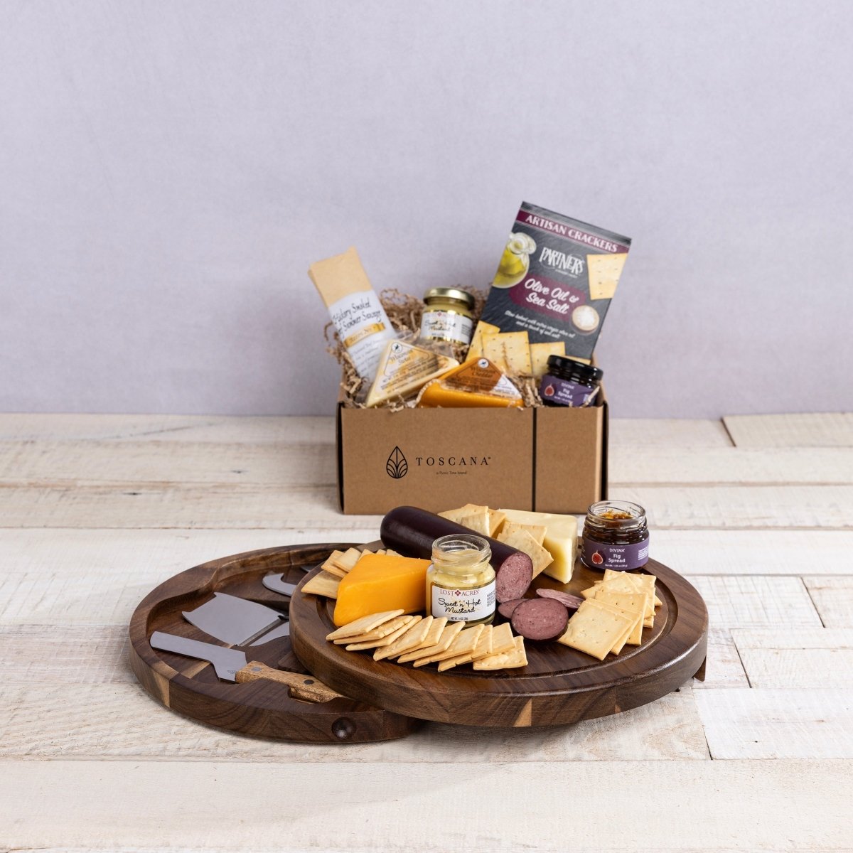 Picnic Time Family of Brands Acacia Circo Cheese Board with Gourmet Gift Pack