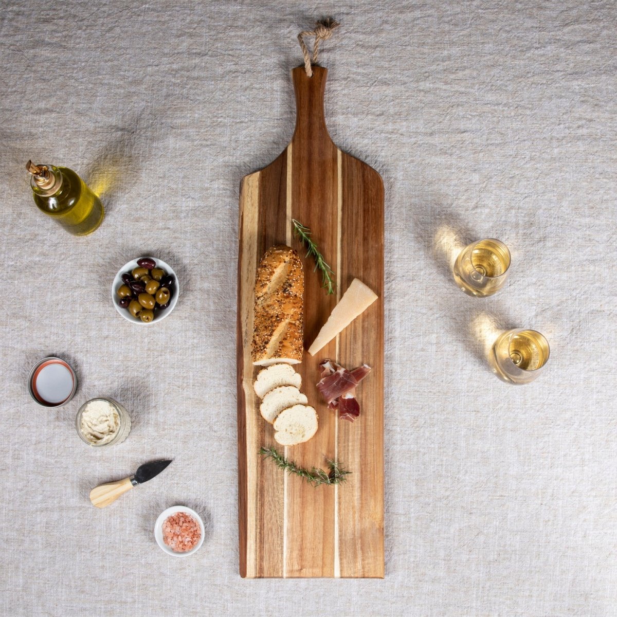Picnic Time Family of Brands Artisan Acacia Charcuterie Board, 30"