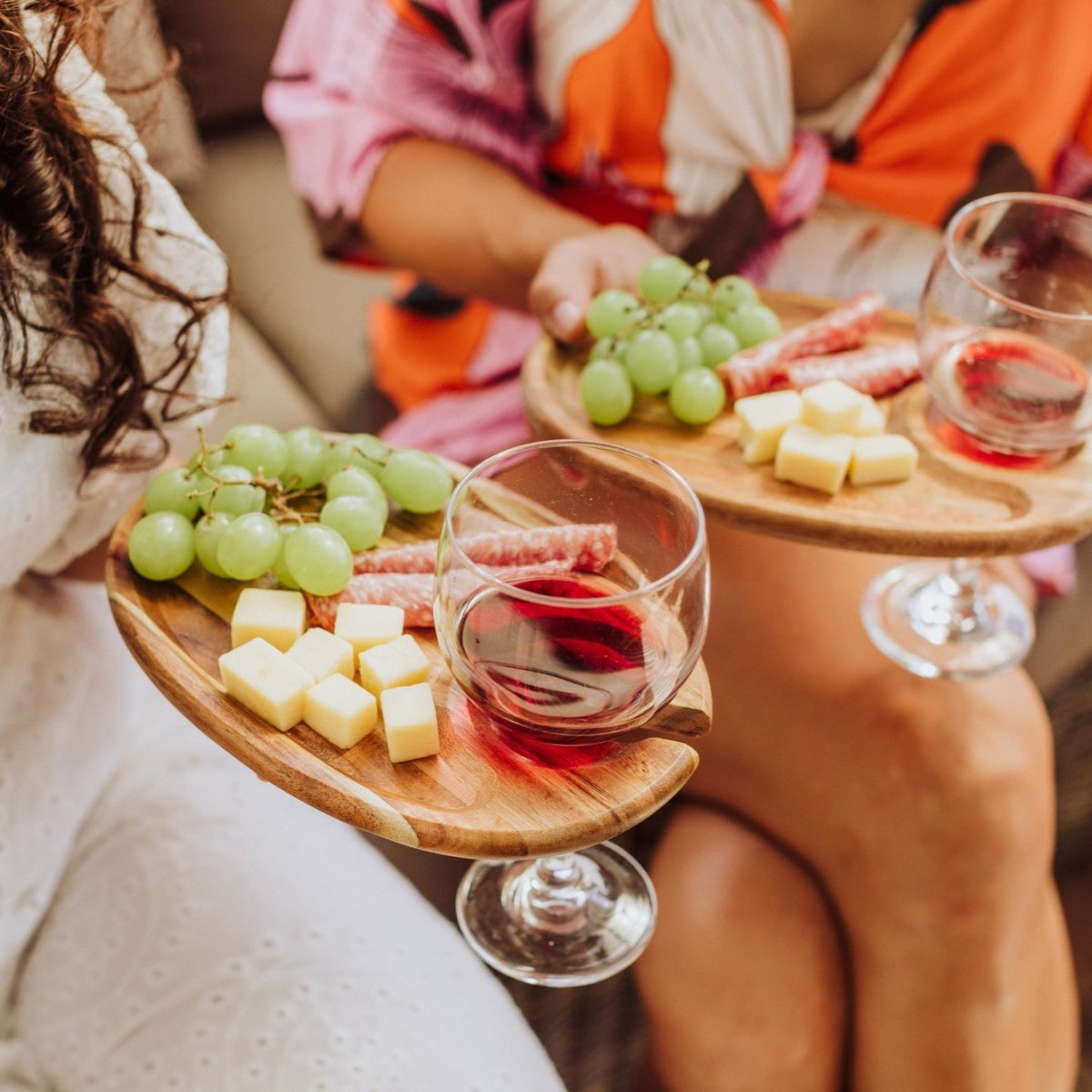 Picnic Time Family of Brands Wine Glass Appetizer Plate, Set of 4