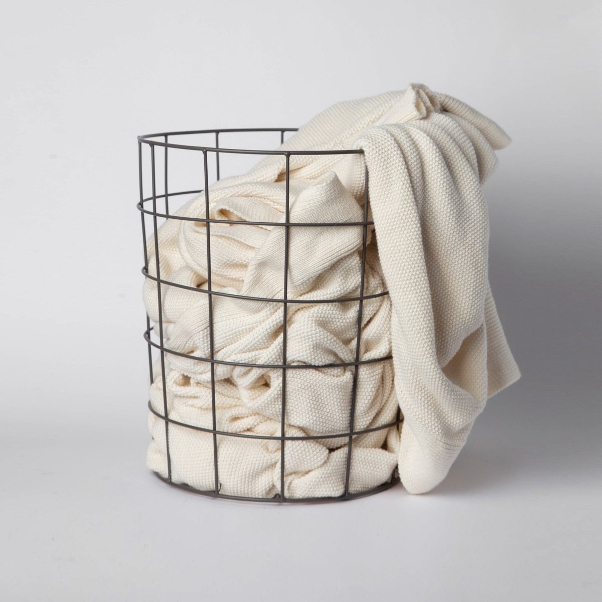 Porto Boutique Round Woven Wire Storage Basket
