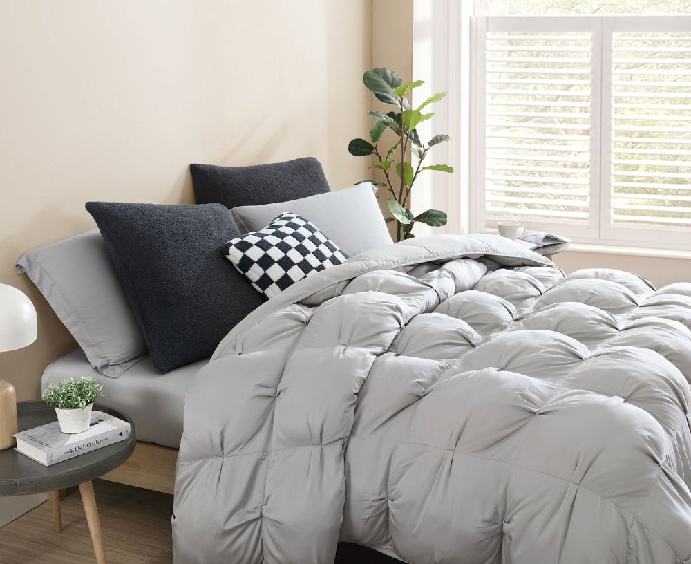 
                      
                        Sunday Citizen Premium Bamboo Bubble Comforter - lily & onyx
                      
                    