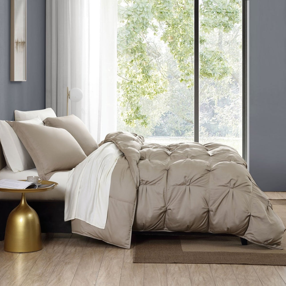 
                      
                        Sunday Citizen Premium Bamboo Bubble Comforter - lily & onyx
                      
                    